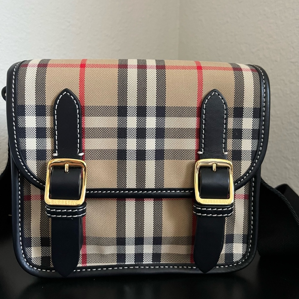 Burberry Jayde check bag